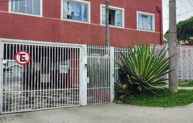 Imagem: A casa em condomínio possui 1 Dormitório, 1 Banheiro, 1 Vaga