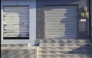 Imagem: A casa possui 2 Banheiros e está localizado em Itaporanga