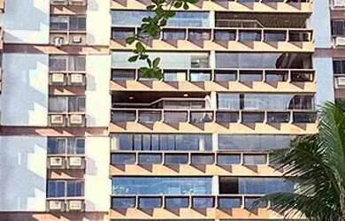 Imagem: O apartamento possui 4 Dormitórios, 5 Banheiros, 3 Vagas na