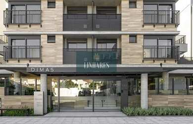 Imagem: O apartamento possui 1 Dormitório, 1 Banheiro, 1 Vaga na garagem