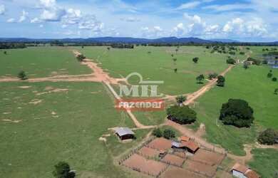 Imagem: A fazenda possui 500m² de Área, Imóvel novo e está localizado