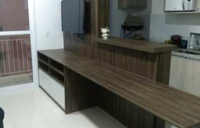 Imagem: O apartamento possui 2 Dormitórios, 1 Banheiro, 1 Vaga na garagem