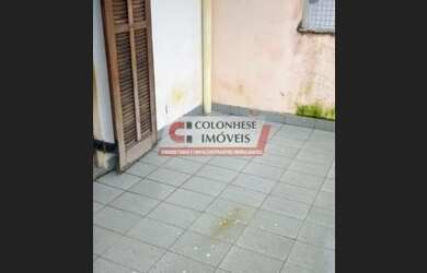 Imagem: A casa possui 2 Dormitórios, 1 Banheiro, 2 Vagas na garagem