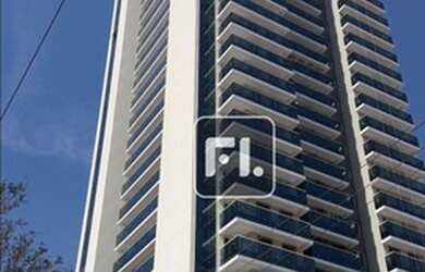 Imagem: O depósito possui 3 Vagas na garagem, 110m² de Área e está