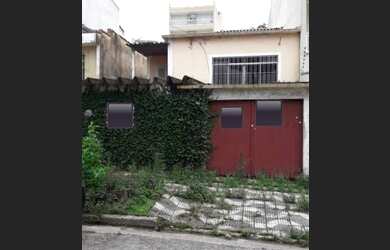 Imagem: O terreno possui 320m² de Área e está localizado em Vila