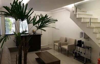 Imagem: O depósito à venda possui 1 Vaga na garagem e 100m² de Área