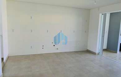 Imagem 12: Belo Sobrado Novo, Localizado no Loteamento Pedra Branca, a 4 km da Praia...