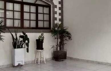 Imagem: A casa em condomínio possui 2 Dormitórios, 2 Banheiros, 2