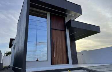 Imagem: A casa em condomínio possui 2 Dormitórios, 2 Banheiros, 2