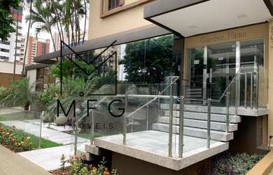 Imagem: O apartamento possui 3 Dormitórios, 1 Banheiro, 1 Vaga na garagem