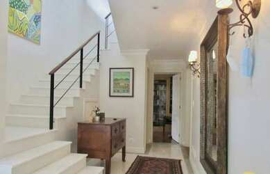 Imagem 5: Casa á venda no Alto de Pinheiros com 4 suítes, 5 vagas - Segurança 24hrs