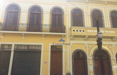 Imagem: O depósito possui 5 Vagas na garagem, 3.000m² de Área e