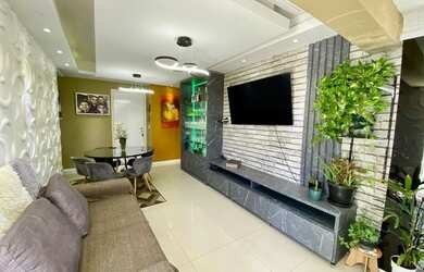 Imagem: O apartamento possui 2 Dormitórios, 2 Banheiros, 1 Vaga na