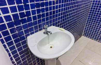 Imagem 11: Casa com 2 dormitórios à venda por R$ 270.000 na Vila Picinin