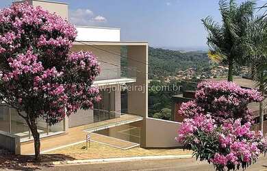 Imagem: A casa em condomínio possui 3 Dormitórios, 5 Banheiros, 5