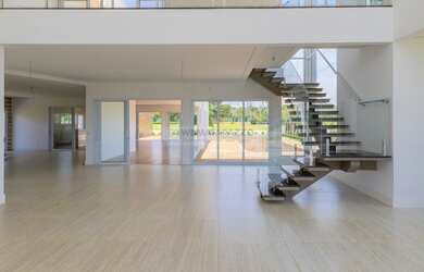 Imagem 7: Casa com 5 suítes, 657 m², à venda por R$ 2.750.000