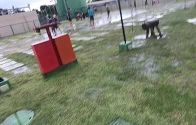 Imagem: O apartamento possui 2 Dormitórios, 1 Banheiro, 1 Vaga na garagem