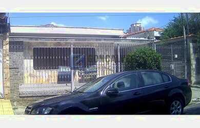 Imagem: A casa possui 2 Banheiros, 5 Vagas na garagem, 290m² de Área