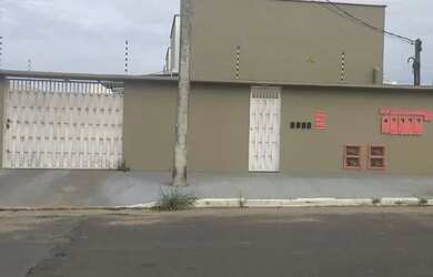 Imagem: O apartamento possui 2 Dormitórios, 2 Banheiros e 1 Vaga na