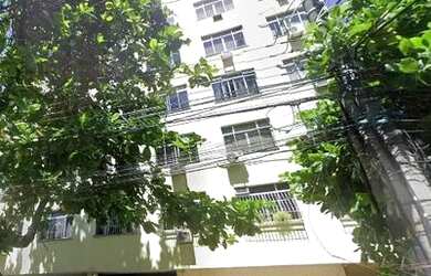 Imagem: O apartamento à venda possui 3 Dormitórios, 1 Banheiro e 72m²