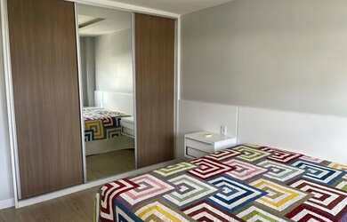 Imagem: O apartamento possui 1 Dormitório, 2 Banheiros, 1 Vaga na garagem