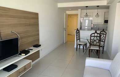 Imagem: O apartamento possui 1 Dormitório, 1 Banheiro, 1 Vaga na garagem