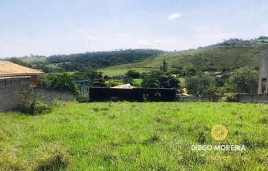 Imagem: O terreno possui 1.000m² de Área e está localizado em Vitória