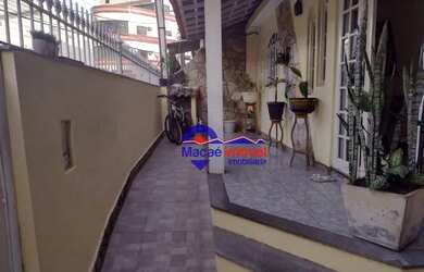 Imagem: A casa possui 4 Dormitórios, 5 Banheiros, 90m² de Área e