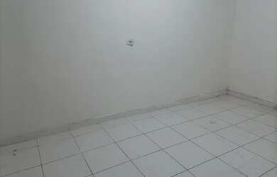 Imagem: A casa possui 3 Dormitórios, 1 Banheiro, 100m² de Área e