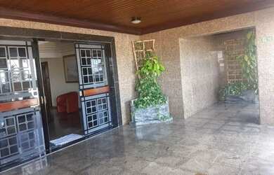 Imagem 4: Apartamento com 2 dormitórios à venda, 71 m² por R$ 320.000 - Centro...