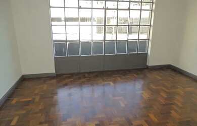 Imagem: CONJUNTO COMERCIAL 4 SALAS - PORTÃO - EM FRENTE AO BANCO ITAÚ