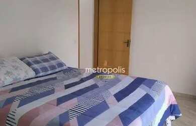 Imagem: A casa possui 3 Dormitórios, 2 Banheiros, 2 Vagas na garagem