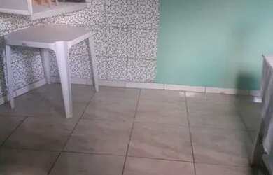 Imagem: O depósito possui 5 Vagas na garagem e está localizado em