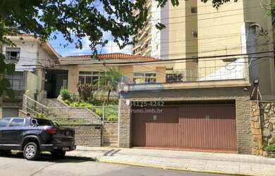 Imagem: O depósito possui 228m² de Área e está localizado em Água