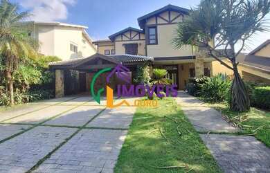 Imagem: A casa em condomínio possui 4 Dormitórios, 4 Banheiros, 4