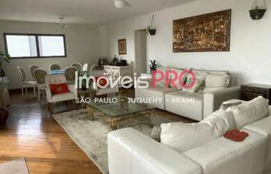 Imagem: O apartamento na cobertura possui 4 Dormitórios, 5 Banheiros