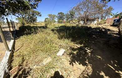 Imagem: O terreno possui 500m² de Área e está localizado em Abadiânia