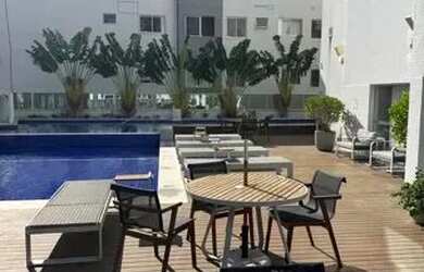 Imagem: O apartamento possui 4 Dormitórios, 4 Banheiros, 2 Vagas na