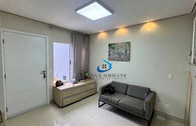 Imagem: A casa em condomínio possui 3 Dormitórios, 3 Banheiros, 2