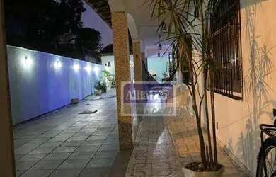 Imagem 11: Casa com 3 dormitórios, 1 suíte, edícula, piscina, churrasqueira e...