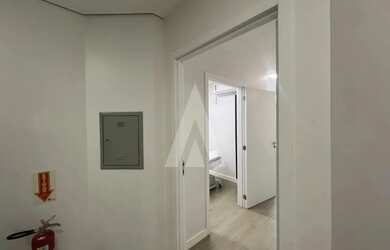 Imagem 12: Sala para alugar por R$ 4500.00, 30.00 m2 - CENTRO - JOINVILLE/SC