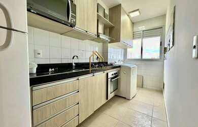 Imagem: O apartamento possui 3 Dormitórios, 2 Banheiros, 1 Vaga na