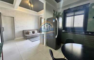 Imagem: O apartamento possui 1 Dormitório, 1 Banheiro, 1 Vaga na garagem