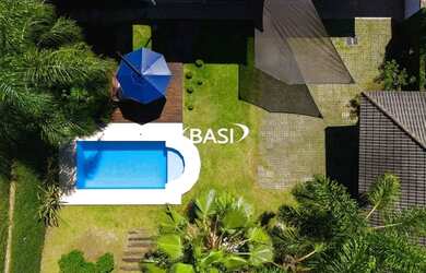 Imagem: A casa em condomínio possui 4 Dormitórios, 5 Banheiros, 5