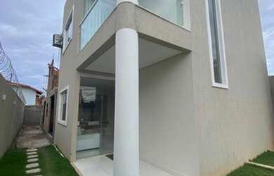 Imagem: A casa em condomínio possui 3 Dormitórios, 2 Banheiros, 2