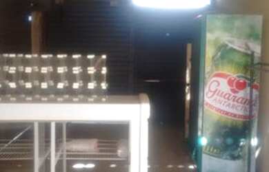 Imagem 6: Alugo lojas. 5 Vagas na garagem