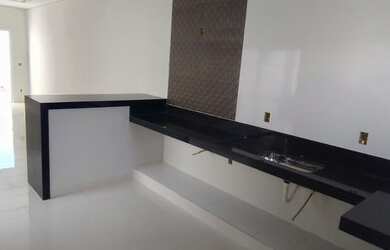 Imagem 7: UBERLâNDIA - Casa Padrão - Novo Mundo