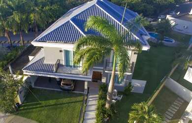 Imagem: Casa no condomínio Bosque das Palmeiras com 5 suítes