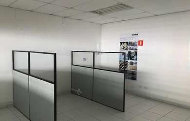 Imagem 4: Galpão, com ótima localização, acesso pelo KM 26 da Rodovia Raposo Tavares, próximo a Gran