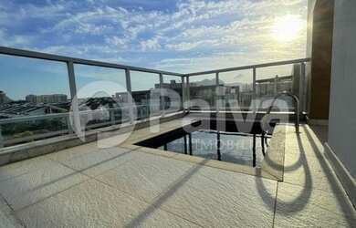 Imagem: O apartamento na cobertura possui 4 Dormitórios, 4 Banheiros